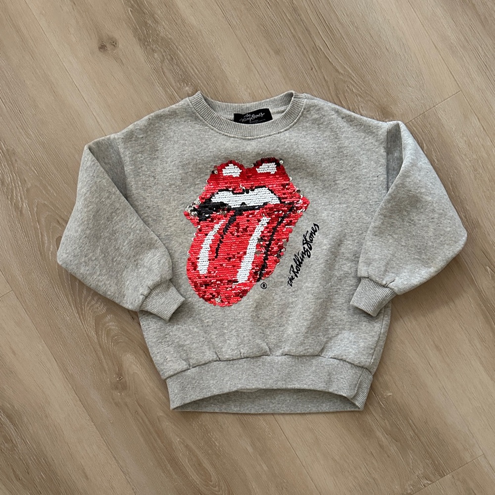 Zara Gray Kids Sweater with Red Graphic